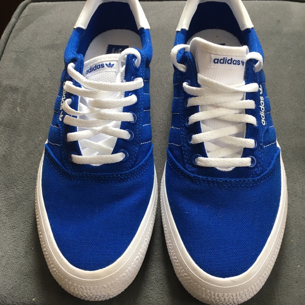 Adidas 3MC Sneakers - Picture 3 of 4